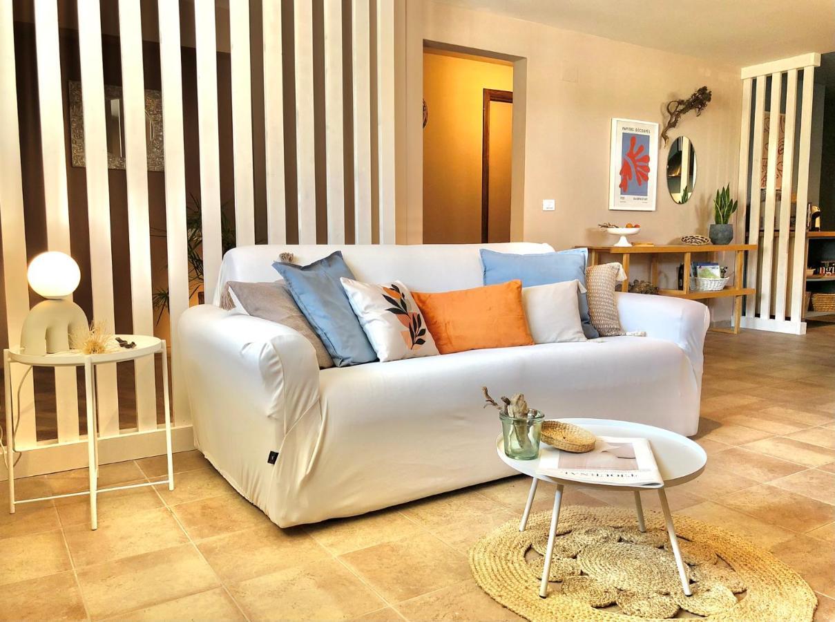 Blue Apricot Apartment Con Jacuzzi Montesilvano Marina Exteriör bild